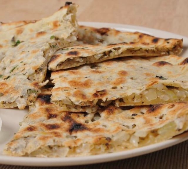 Onion Chilli Kulcha.